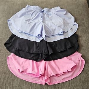 A Set Of 3 All In Motion Girl Butterfly Shorts